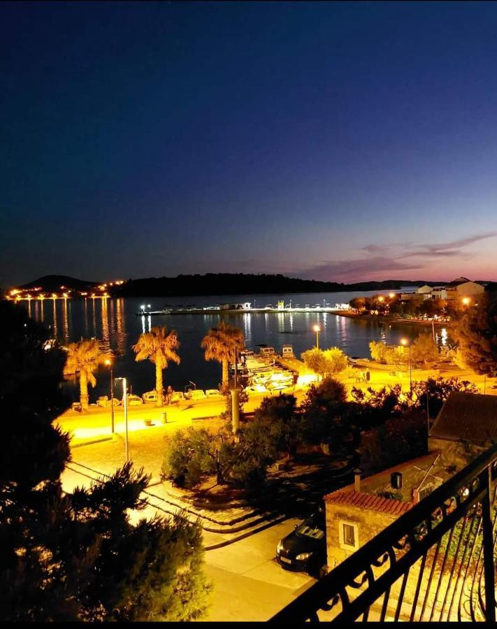 Apartments Lorio Vodice Exterior foto