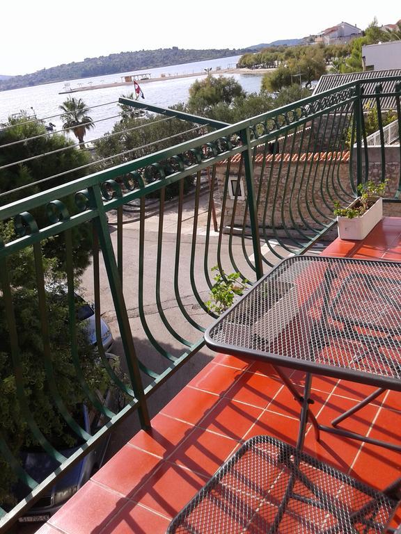 Apartments Lorio Vodice Exterior foto